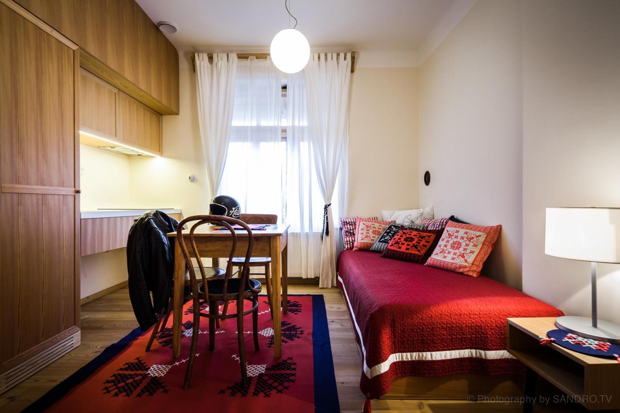 Pr'Gavedarjo Eco Heritage B&B Краньска Гора Экстерьер фото