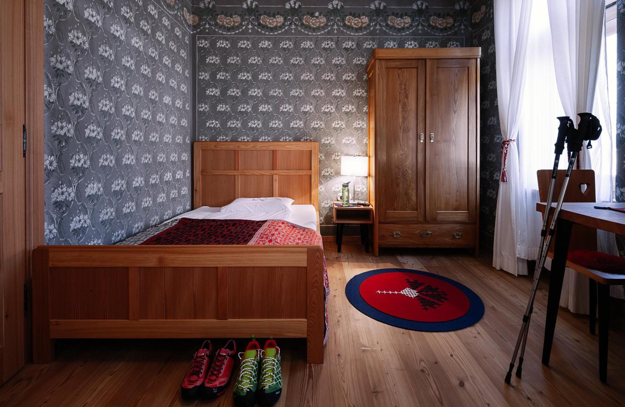 Pr'Gavedarjo Eco Heritage B&B Краньска Гора Экстерьер фото